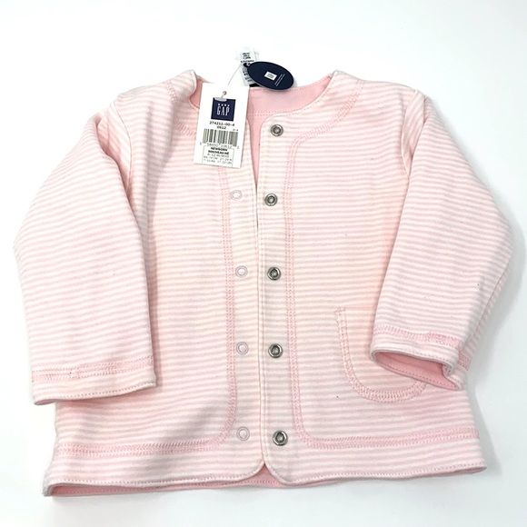 GAP Other - Gap reversible soft pink button down top